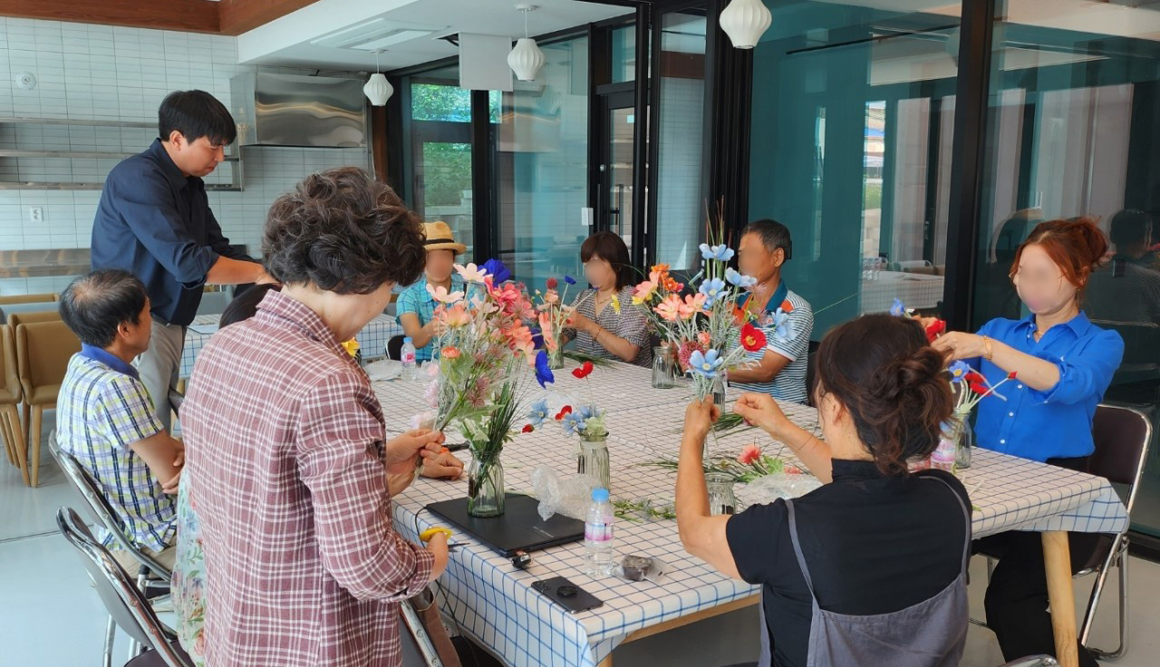 나주 죽림동 마을학교 주민정원 실크플라워 화병꽂이